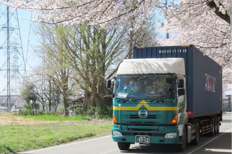 日本陸送株式会社の求人・転職情報