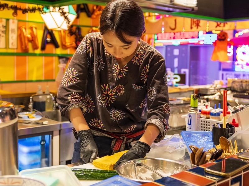 焼鳥 馬刺し いづも 浅草横町のアルバイト・バイト求人情報-04