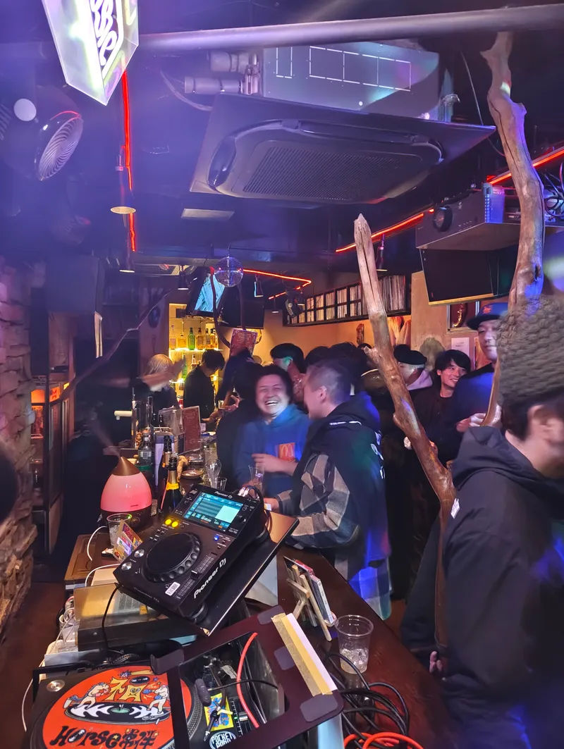 Bar Stone's Throwの求人・転職情報