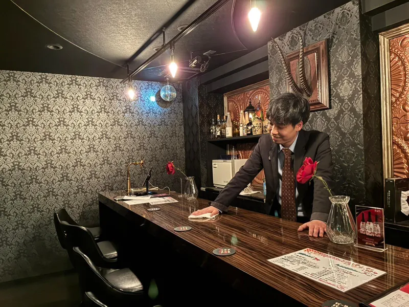 ガールズバーテンダーのアルバイト・バイト求人情報-02
