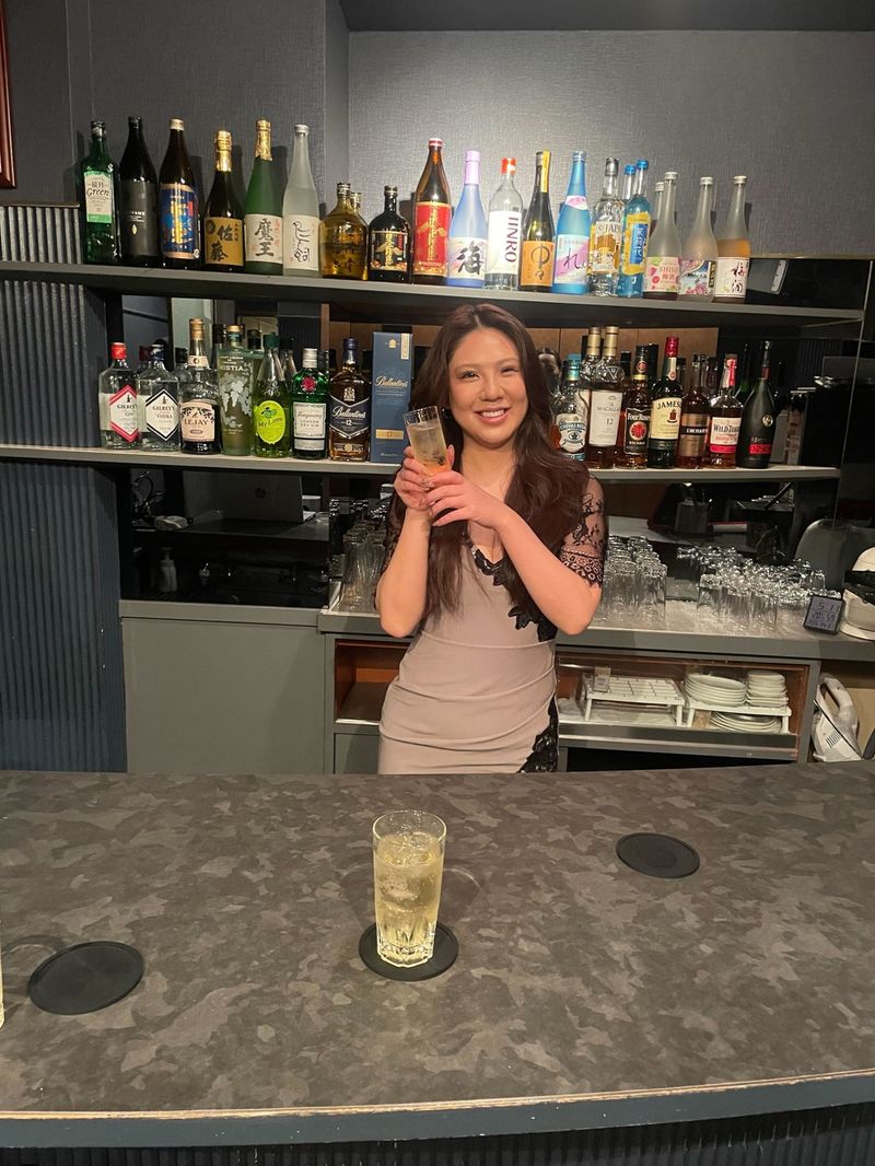 スナック ラウンジ Ariel3のアルバイト・バイト求人情報-01