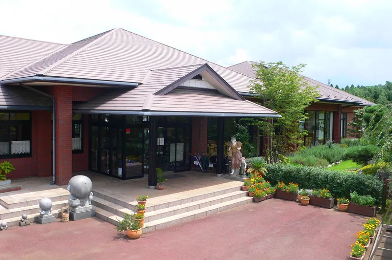 株式会社川辺の求人・転職情報