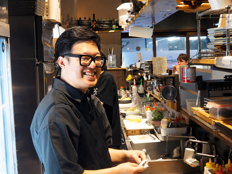 １３ＤＩＮＩＮＧ株式会社-0001の求人・転職情報