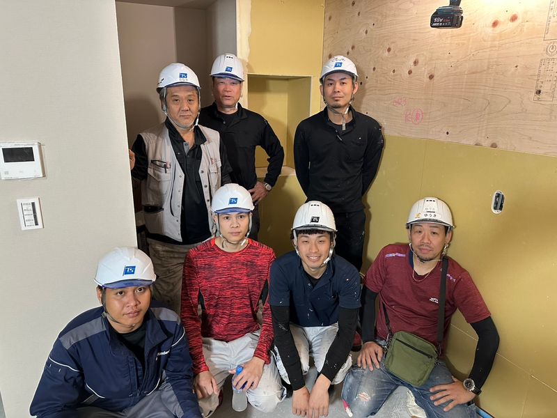 和泉建装株式会社の求人・転職情報