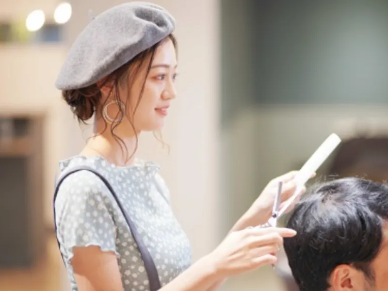 Clement Salon Bullの求人・転職情報