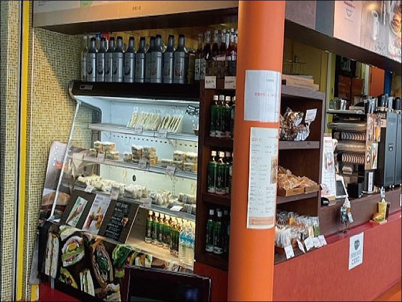 caffeLAT.25° 品川駅店の求人・転職情報