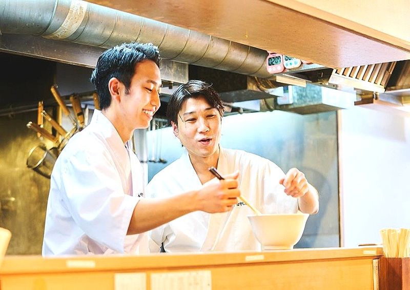 ラーメン事業部 らぁ麺 はやし田 岩槻店の求人・転職情報