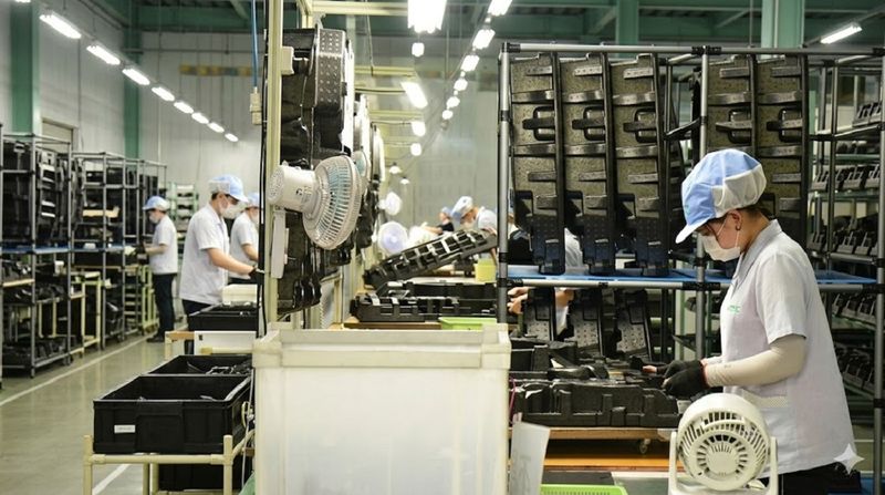 株式会社イコール