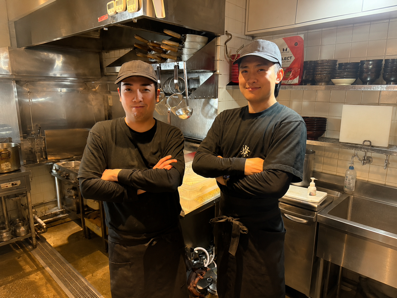 １３ＤＩＮＩＮＧ株式会社-0002の求人・転職情報