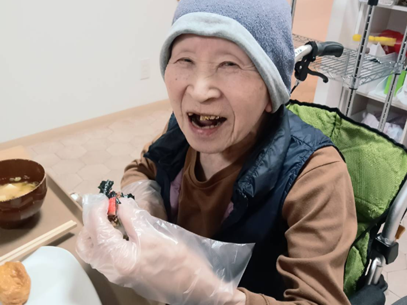 住宅型有料⽼⼈ホーム　紬(つむぎ)のアルバイト・バイト求人情報-02