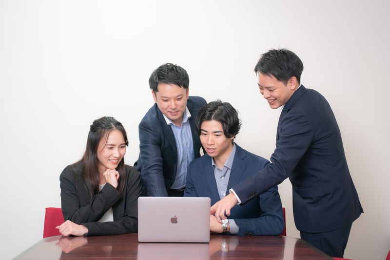 株式会社コンフィデンスの求人・転職情報