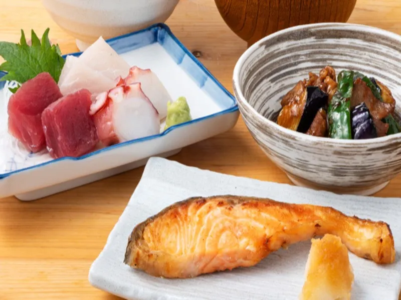 大衆食堂　定食のまる大 鴻巣店のアルバイト・バイト求人情報
