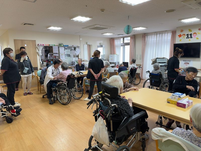 住宅型有料⽼⼈ホーム　ナチュラル東大阪のアルバイト・バイト求人情報-32