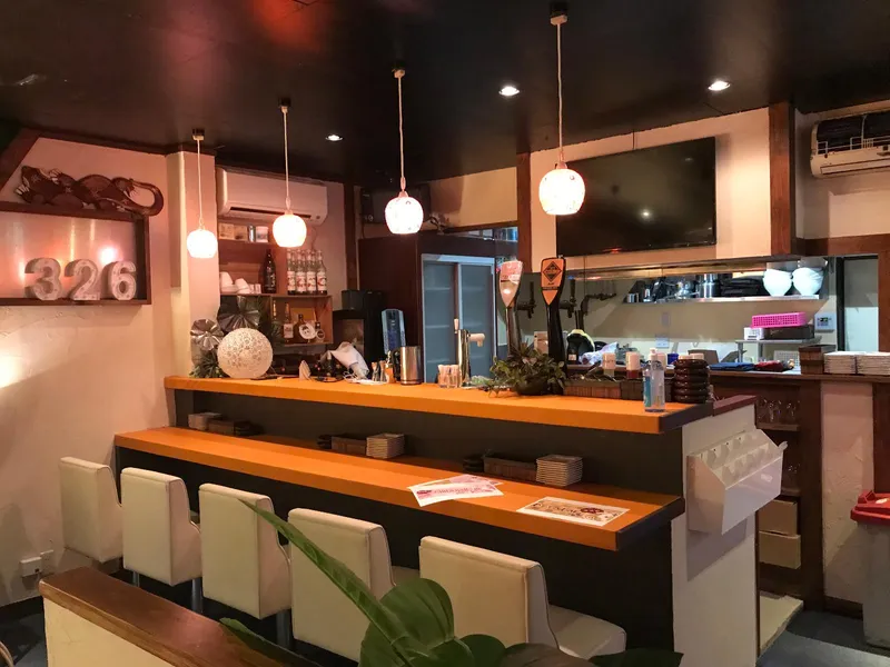 ガールズBAR326のアルバイト・バイト求人情報