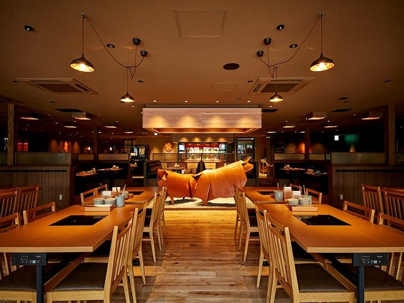 MO-MO-PARADISE(モーモーパラダイス) 新宿東口店の求人・転職情報