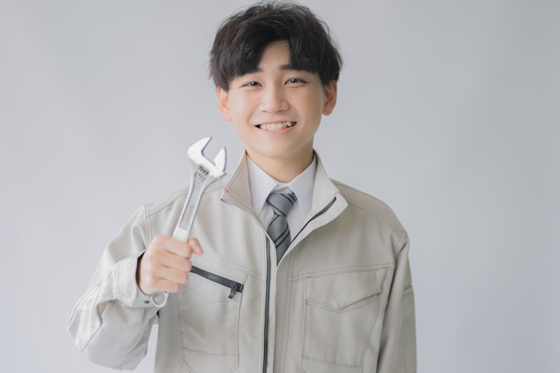 鈑金のモドリー県庁前店|株式会社丸山自動車の求人・転職情報