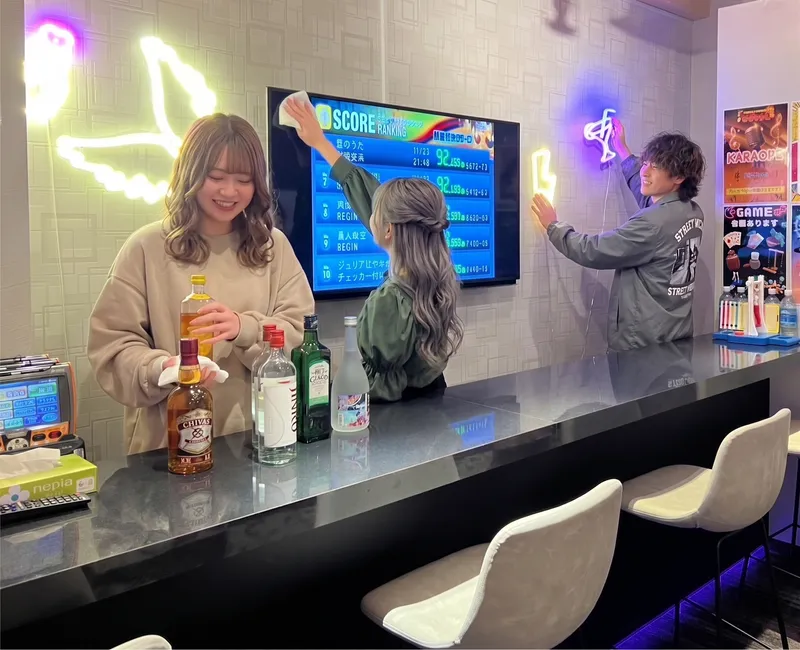 ガールズバー　ビビット!!